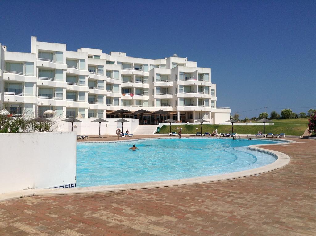 Aldeamento Turistico Da Prainha Hotel Alvor Exterior foto